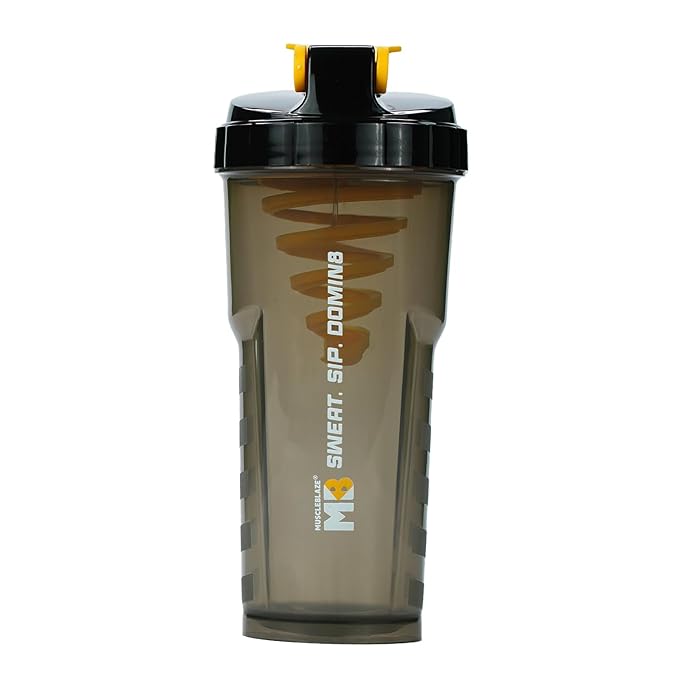 MuscleBlaze Shaker